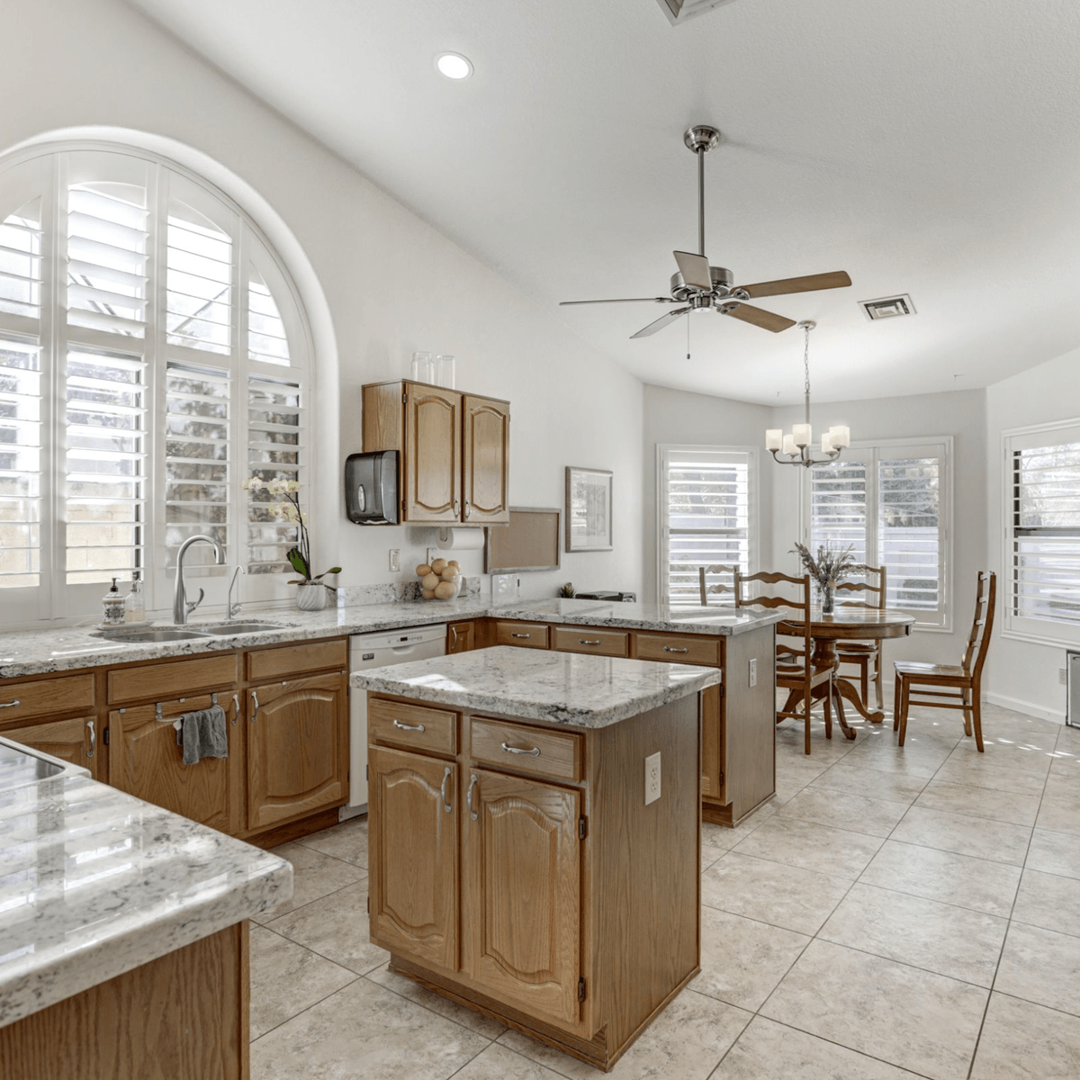 Grandview kitchen