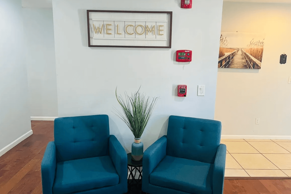 joyful-living-carehome-gallery-1