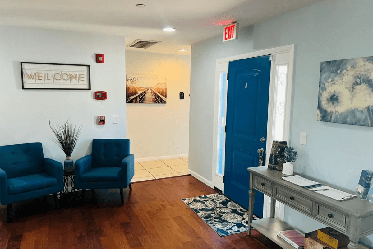 joyful-living-carehome-gallery-2