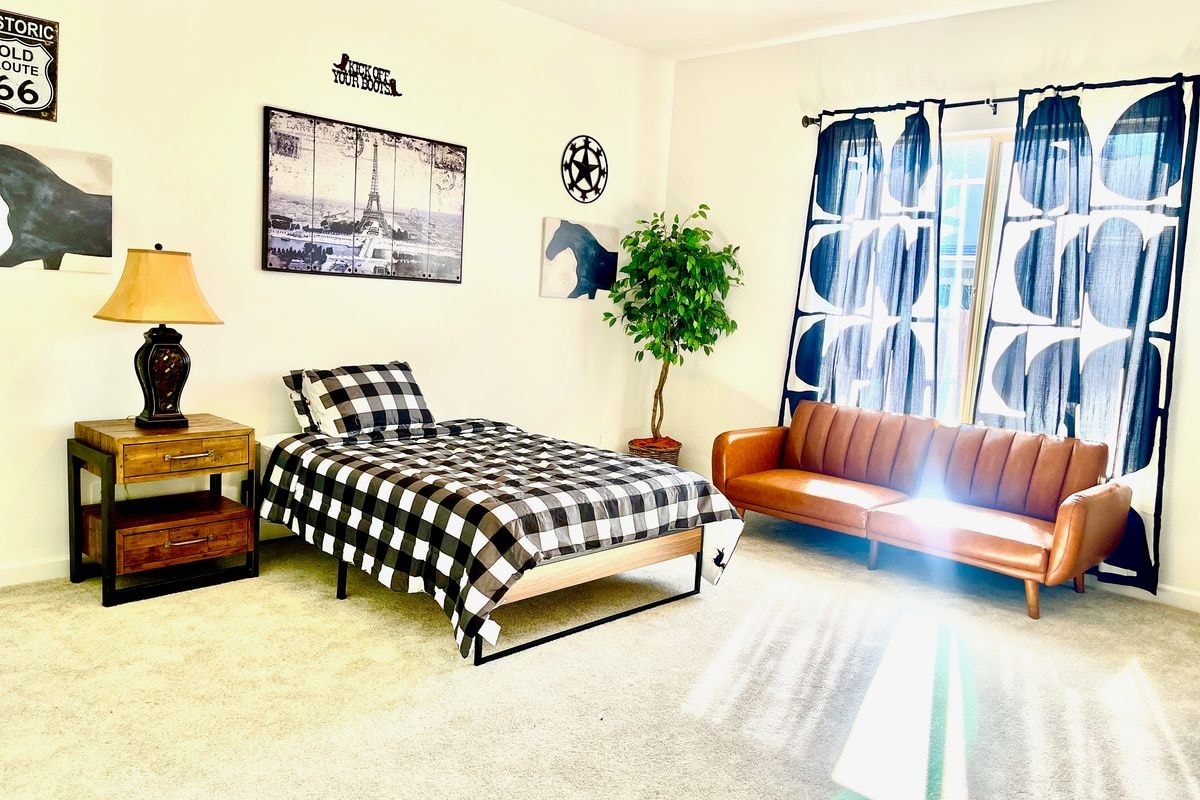 MCCC Utopia bedroom 2